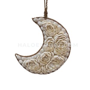 Half Moon Wall Hanging with Ark Shells Decoration